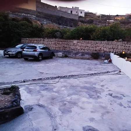 Apartment Half Wooden Rural Fasnia